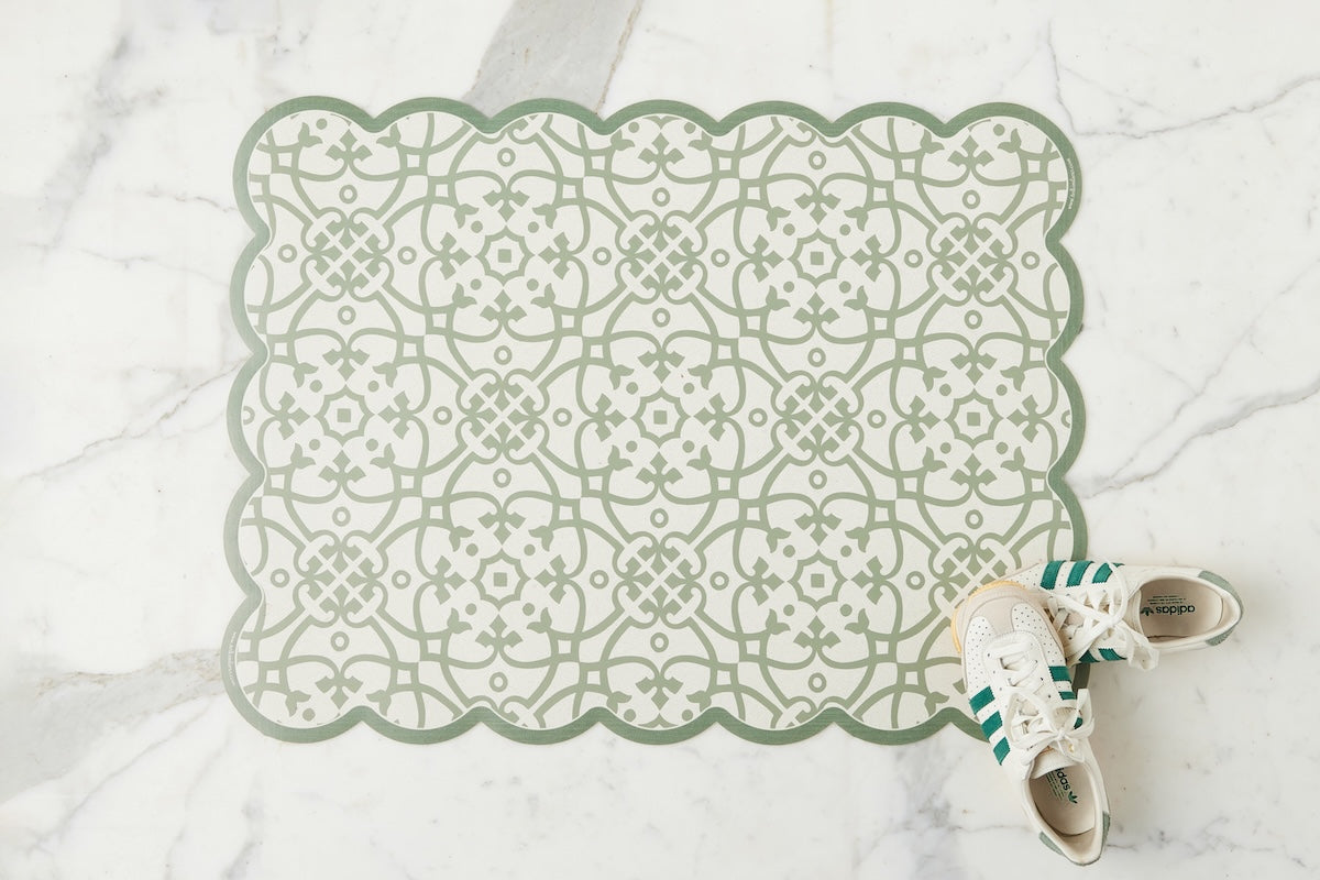 Scalloped Floor Mat, Rectangle, Sage and White (24" x 32")