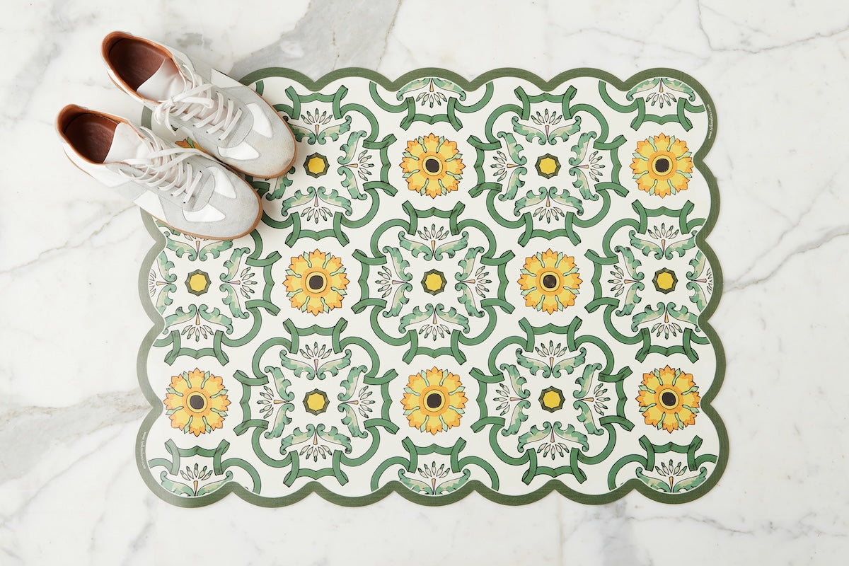 Scalloped Floor Mat, Rectangle, Sage and Yellow (24" x 32")