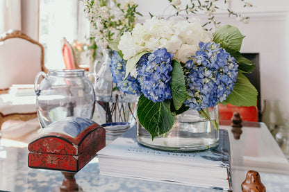 Clear Bloom Flower Vase