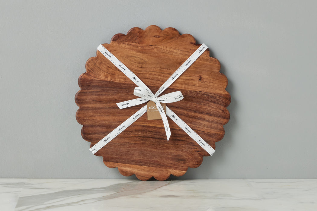 Scalloped Cutting Board Charger, Large Round