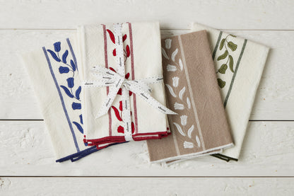 QMN113UR9 etuhome Dinner Napkins Merlot Red Tulip Set of 4
