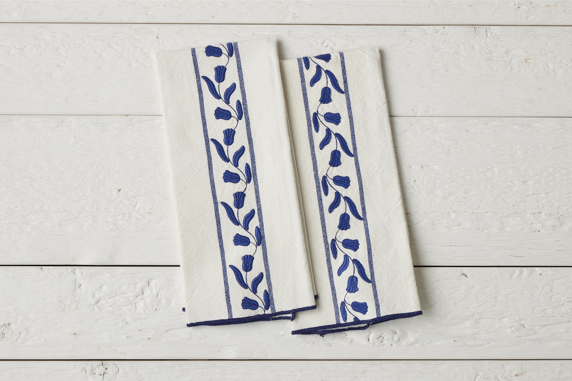 QMN114UB9 etuhome Kitchen Tea Towel Navy Blue Tulip Set of 2