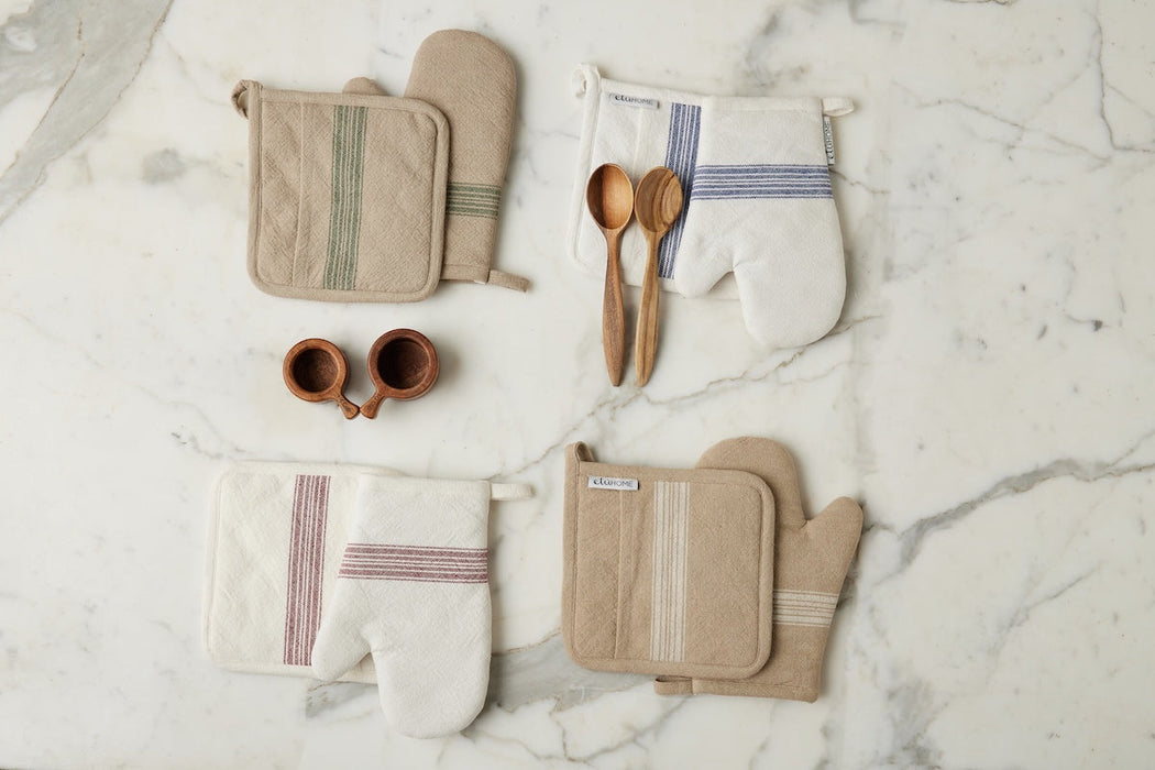 French Bistro Wood Measuring Cups in Vintage Navy Blue Stripe Bag, Set of 4