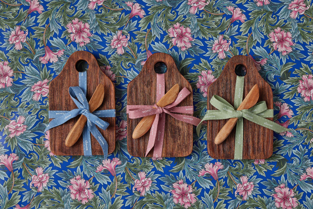 RMN218ANE4 etuhome Tasting Board with Spreader Small Natural Blush Pink Ribbon