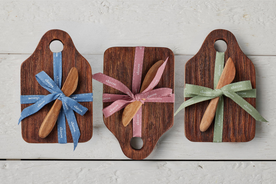 RMN218ANZ4 etuhome Mini Natural Appetizer Board with Spreader Denim Ribbon