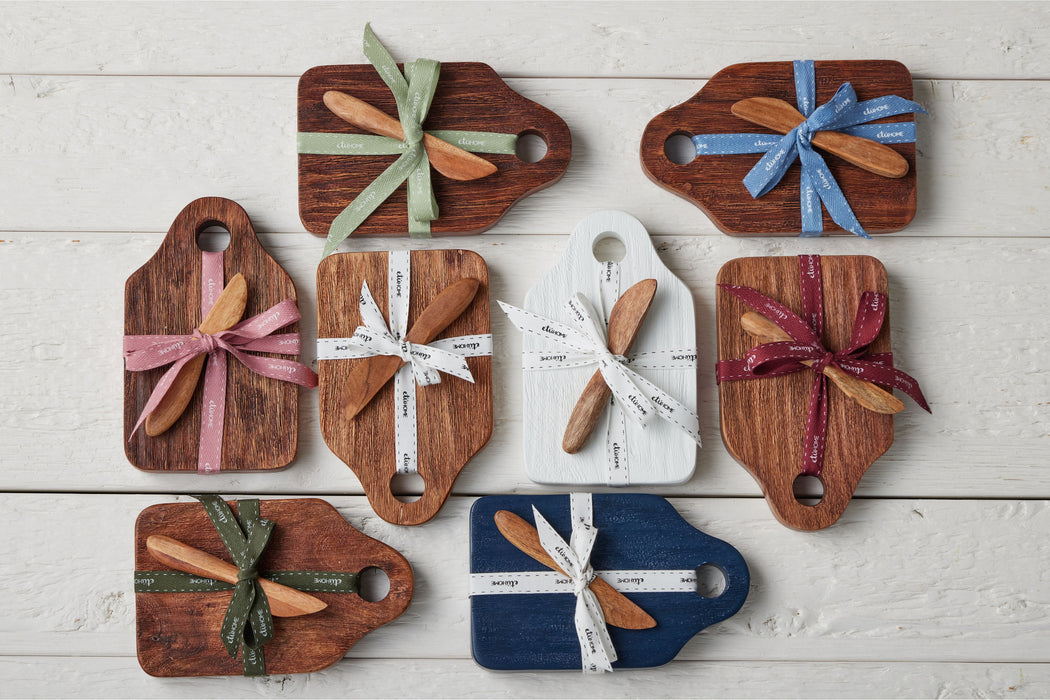 RMN218ANZ4 etuhome Mini Natural Appetizer Board with Spreader Denim Ribbon