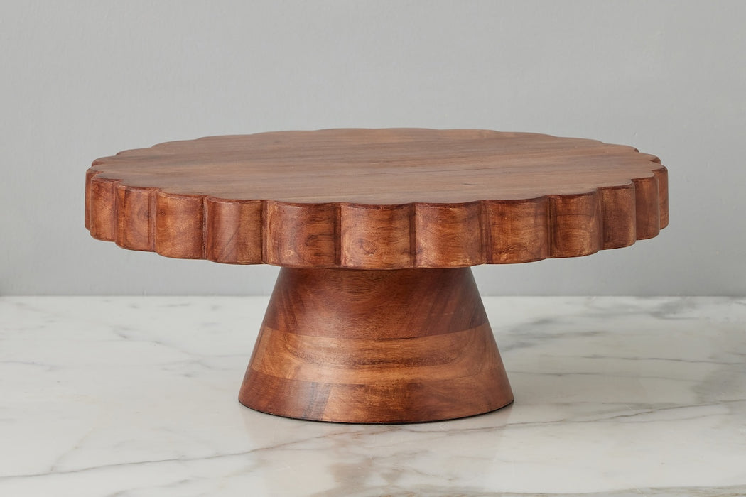 Natural Scalloped Cake Stand