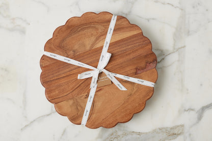 Scalloped Trivet Riser, Large Round, Natural