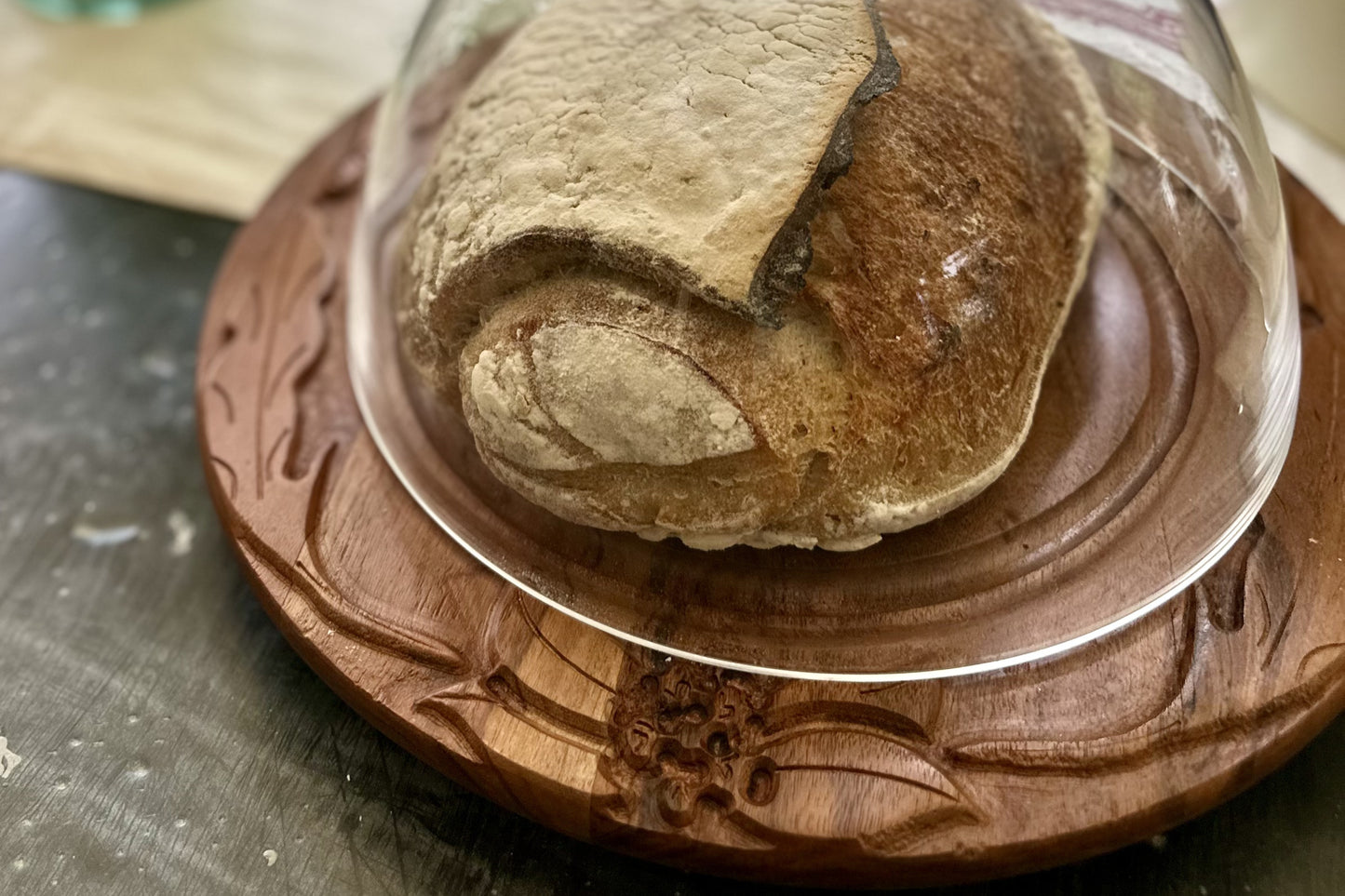Vintage English Bread Board, Medium Round