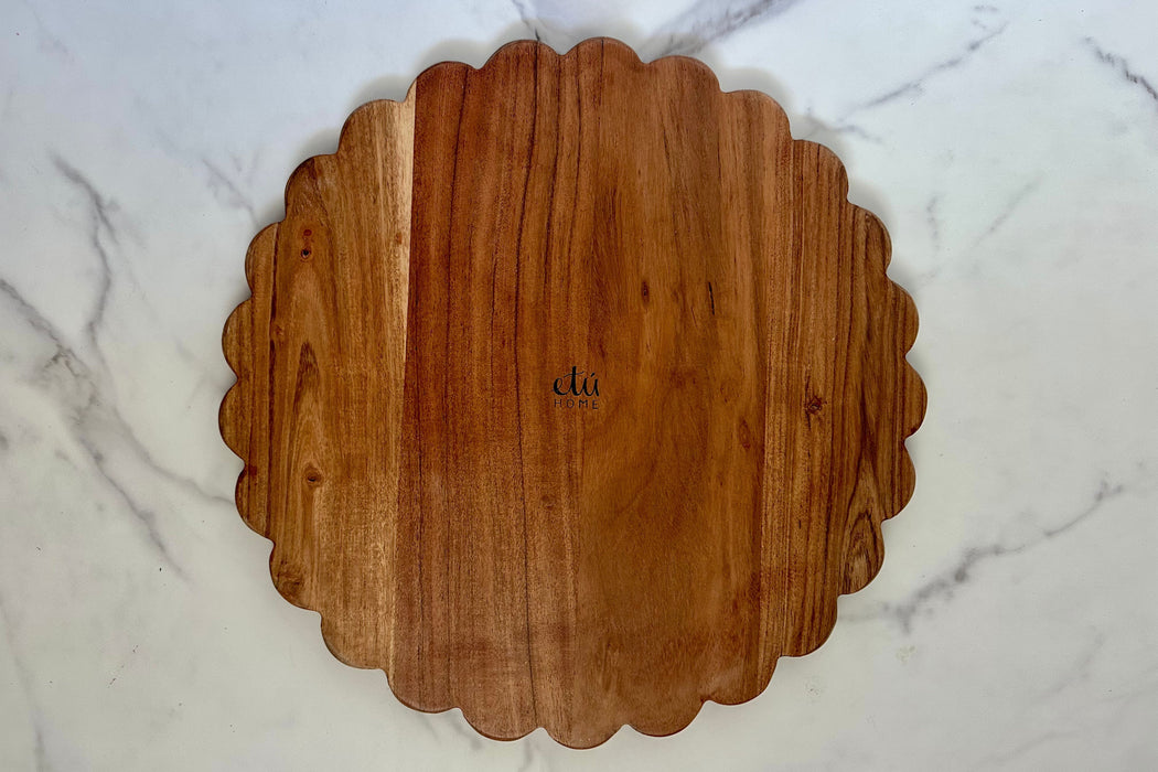 Scalloped Cutting Board Charger, Large Round