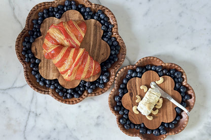 Vintage English Bread Board, Small Scalloped