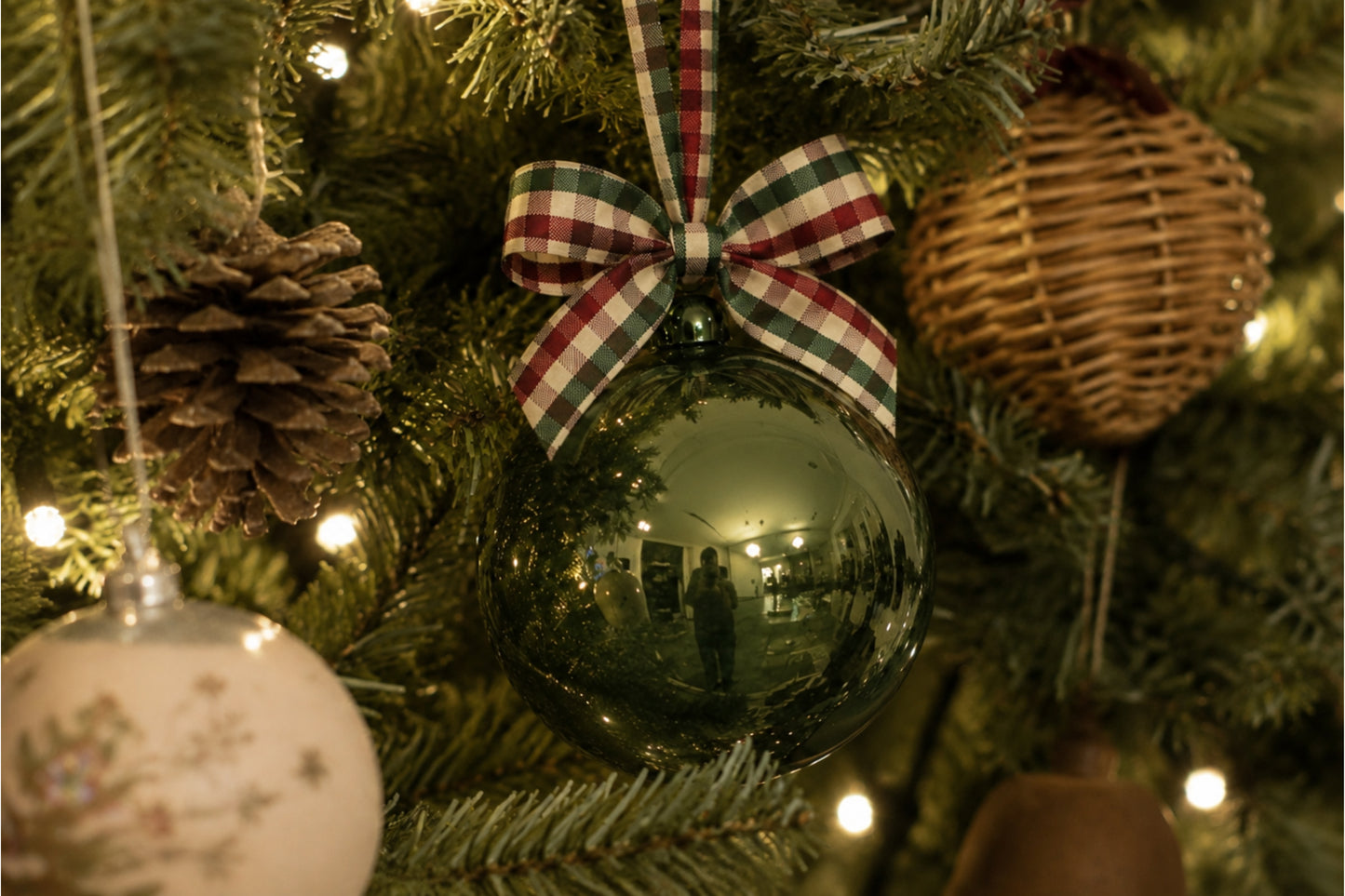 5" Glass Globe Ornament, Spruce Plaid