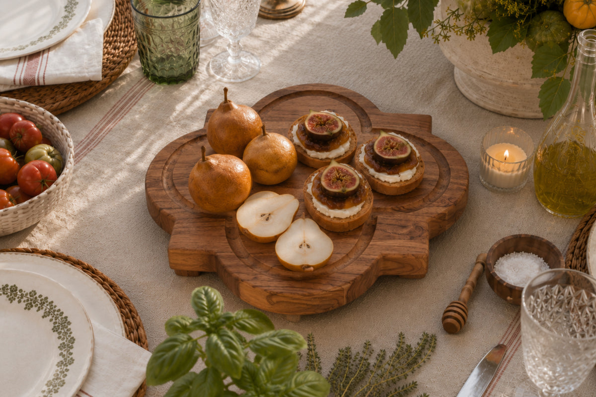 Quatrefoil Trivet Riser