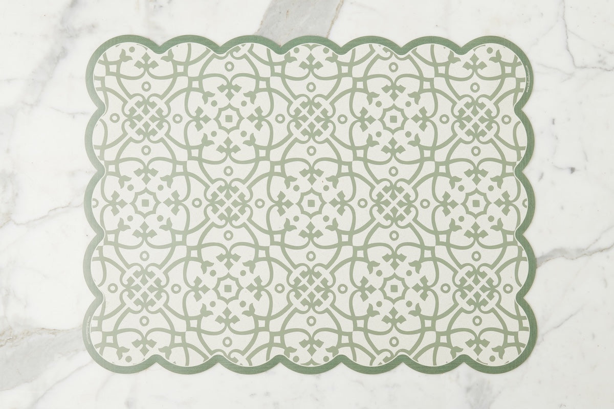 Scalloped Floor Mat, Rectangle, Sage and White (24" x 32")