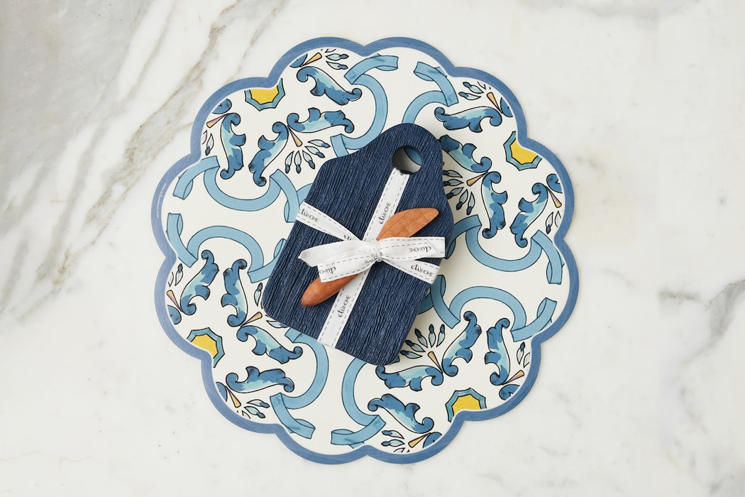 Scalloped Placemat, Round, Denim and Yellow