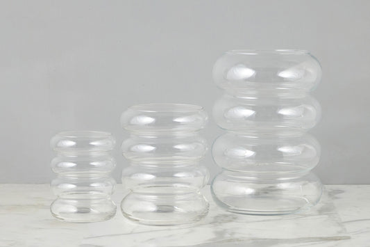 Scalloped Flower Vase